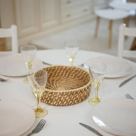 Evasion A Menton, Vieille Appartement *