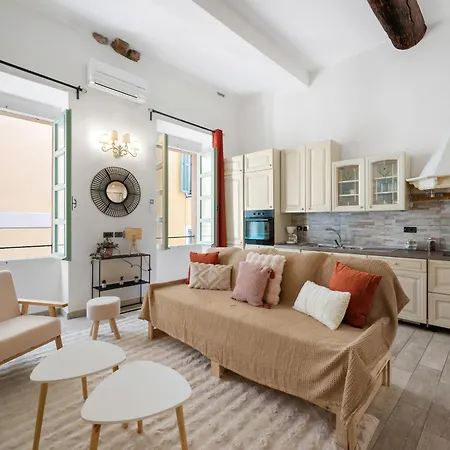 Evasion A Menton, Vieille Apartmán *