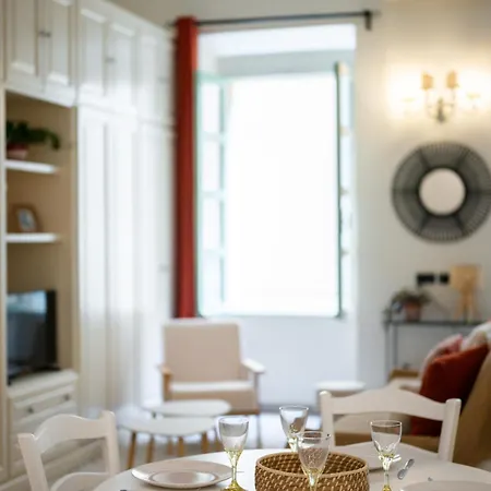 Evasion A Menton, Vieille Apartment Menton