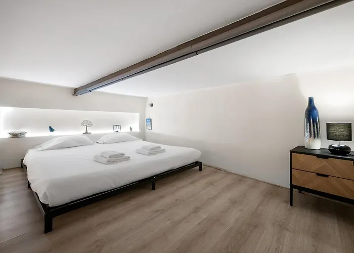 Apartment Evasion A Menton, Vieille *