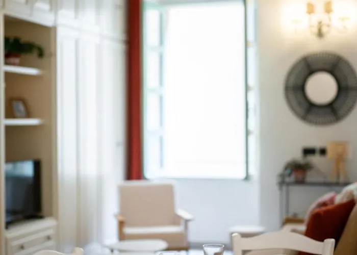 évasion à Menton, Vieille * Mentone