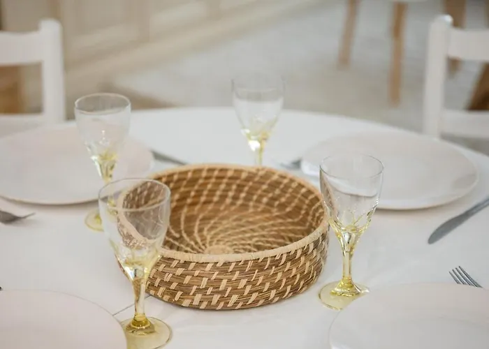 Evasion A Menton, Vieille Apartment *